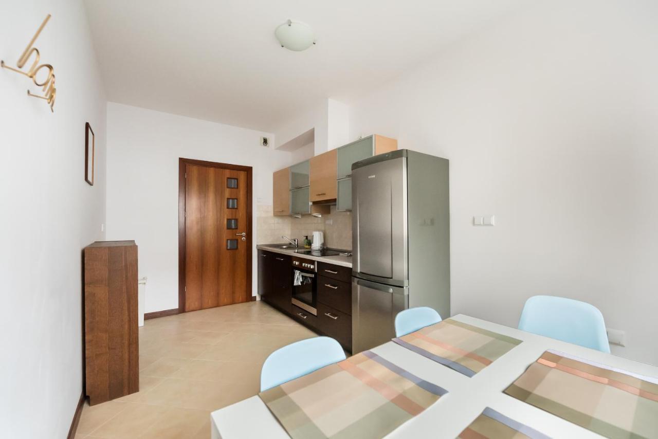 Wola Sunset Apartment Free Parking Varsovie Extérieur photo